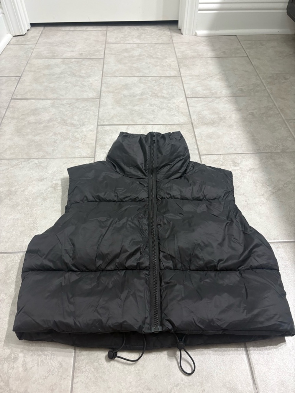 Women’s Black Puffer Vest - Lightweight Insulated Vest